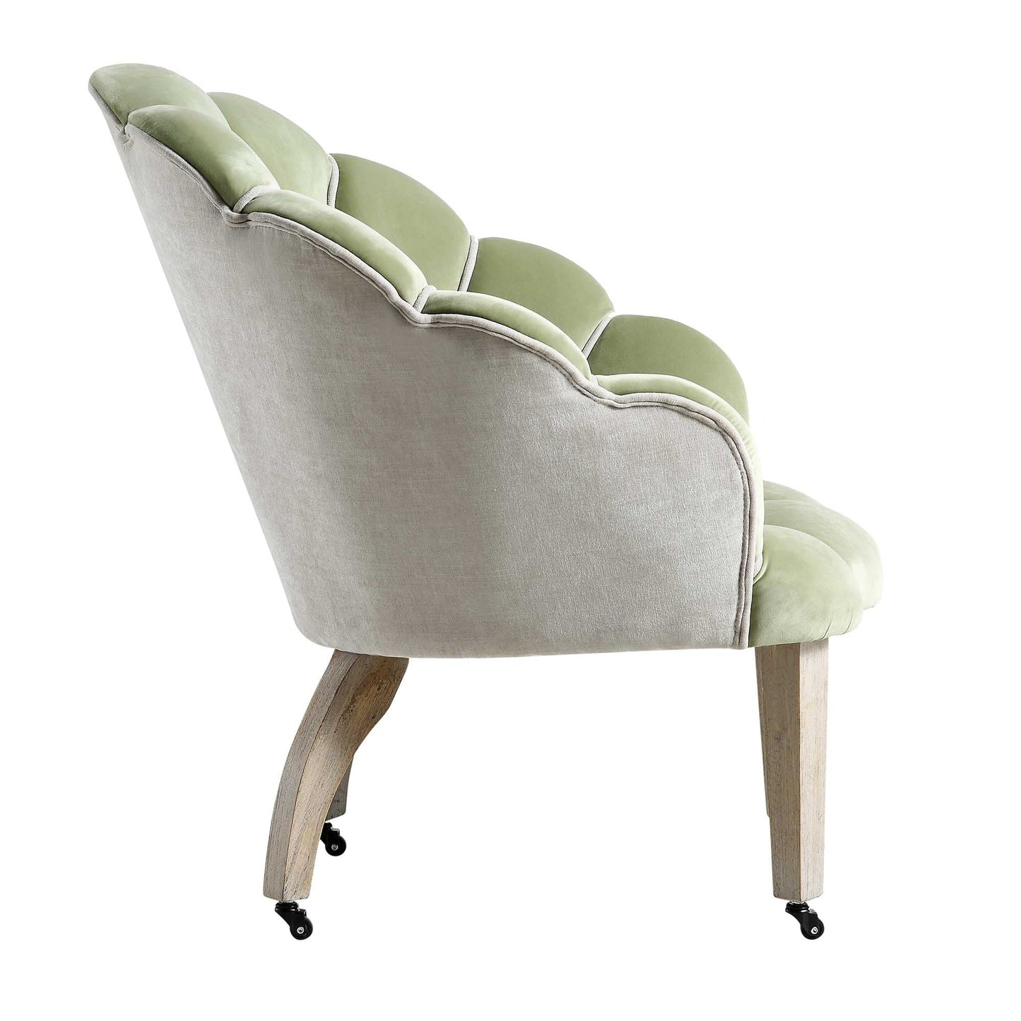 Chaise à palourdes festonnée Barnard, velours lichen