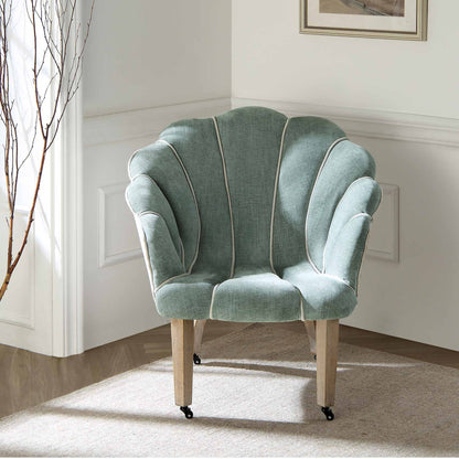 Chaise à palourdes festonnée Barnard, chenille vert sauge
