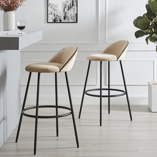 Lot de 2 tabourets de bar Barton en velours champagne avec passepoil contrasté