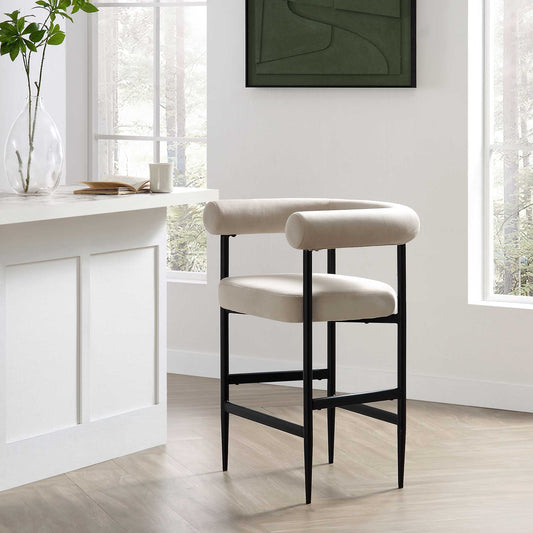 Tabouret de bar Fulbourn en velours champagne avec pieds noirs