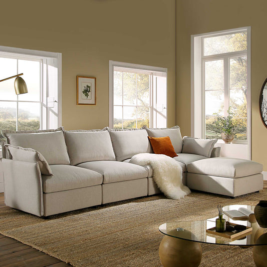 Canapé sectionnel Byron Pillow Edge en tissu beige, méridienne 4 places