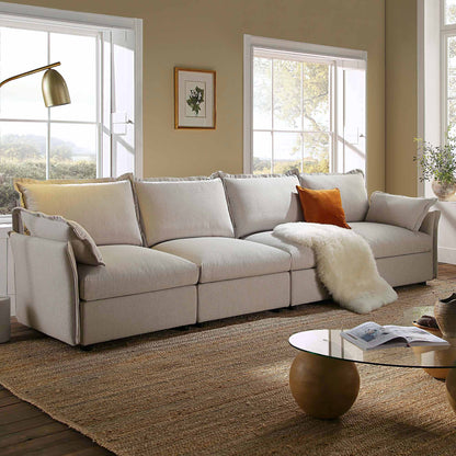 Canapé sectionnel Byron Pillow Edge en tissu beige, 4 places
