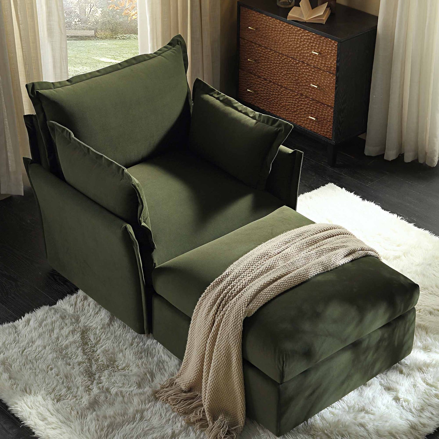 Canapé sectionnel Byron Pillow Edge en velours vert mousse, méridienne 1 place