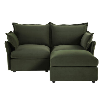 Canapé sectionnel Byron Pillow Edge en velours vert mousse, méridienne 2 places