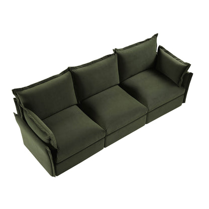 Canapé sectionnel Byron Pillow Edge en velours vert mousse, 3 places