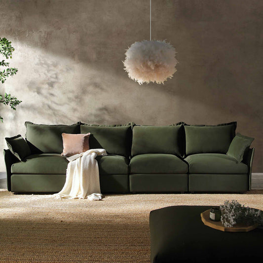 Canapé sectionnel Byron Pillow Edge en velours vert mousse, 4 places