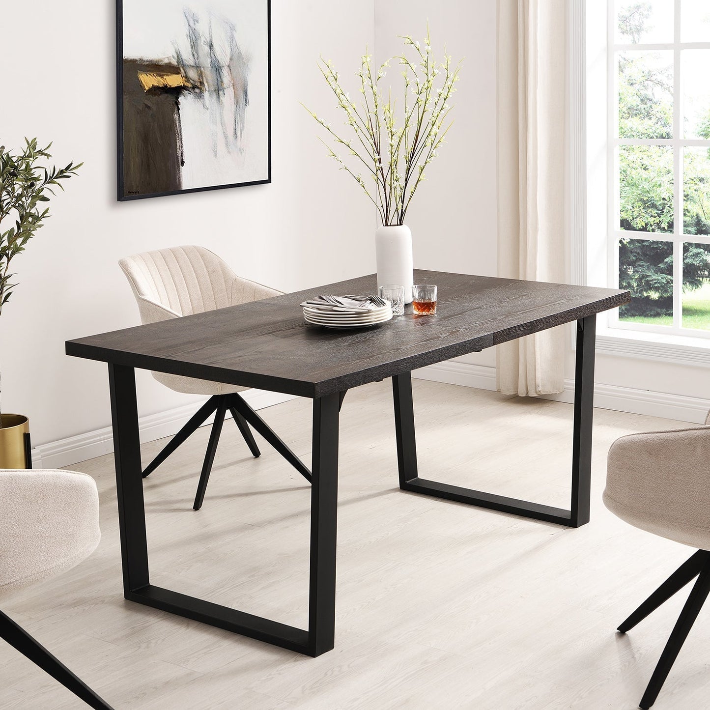 Table à manger extensible BERN 6-8 places en chêne foncé avec pieds en métal