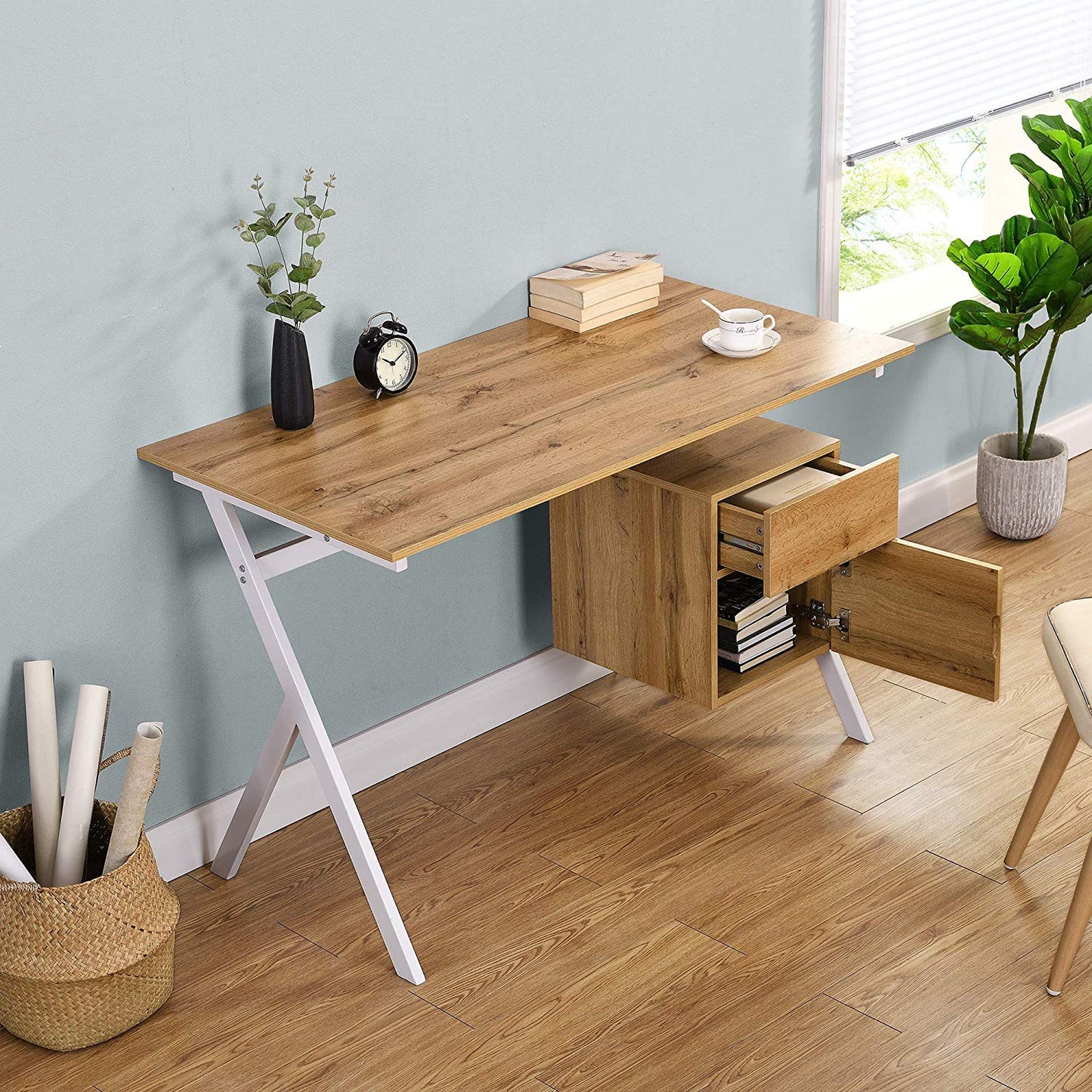 Bureau en chêne Sion avec tiroir et placard