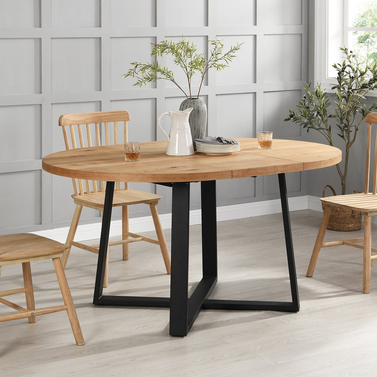 Table à manger ronde extensible BERN avec pieds en métal