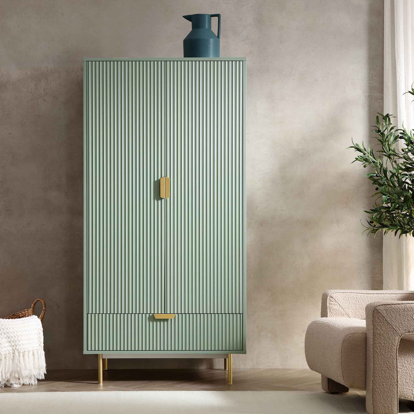 Armoire double Richmond striée avec tiroir, vert sauge mat