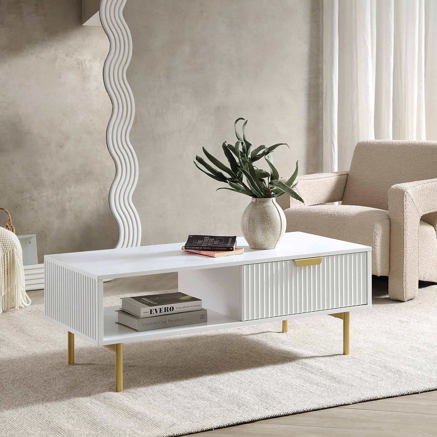 Table basse Richmond striée avec tiroir, blanc mat