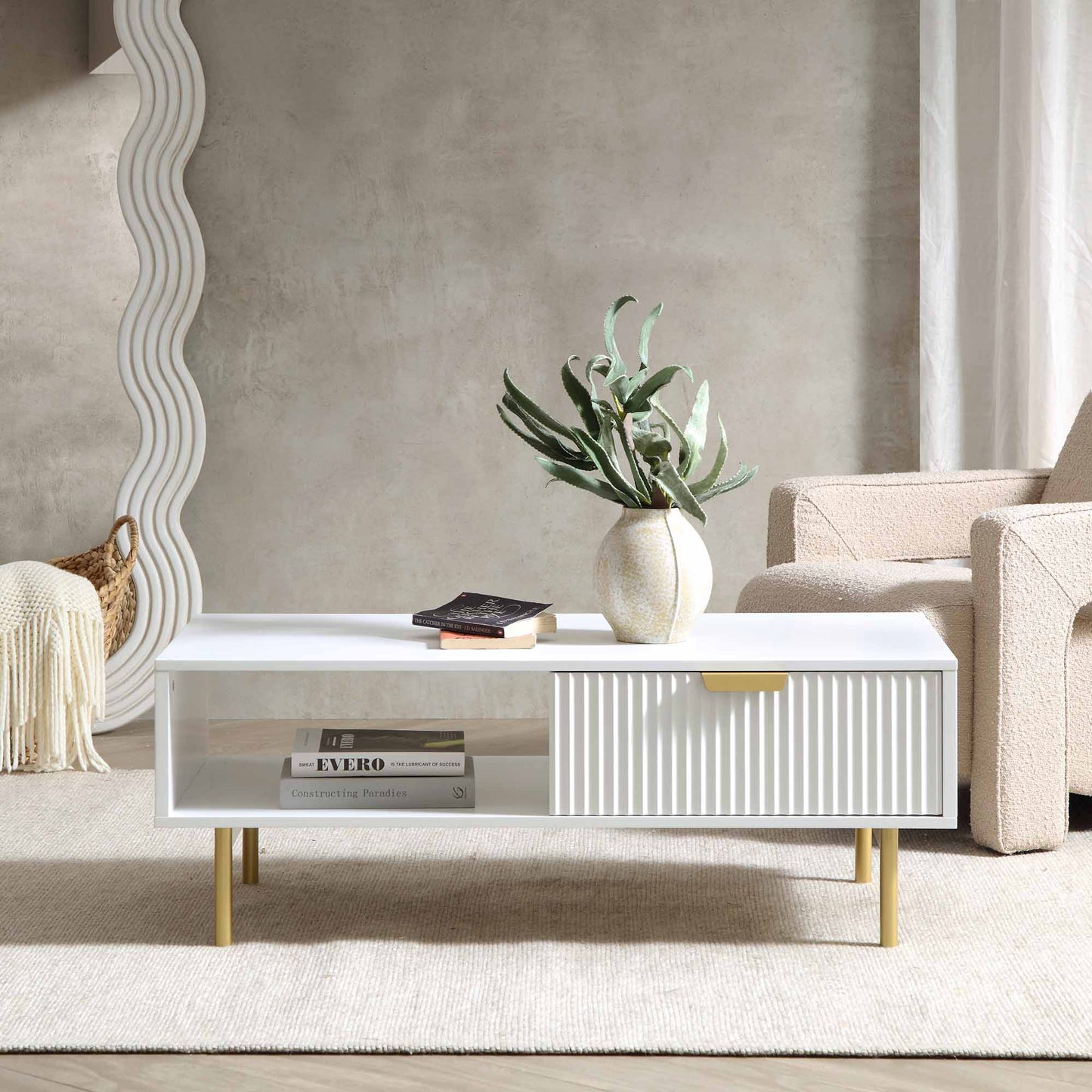 Table basse Richmond striée avec tiroir, blanc mat