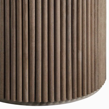 Table à manger ronde sur piédestal en chêne Maru, chêne argenté
