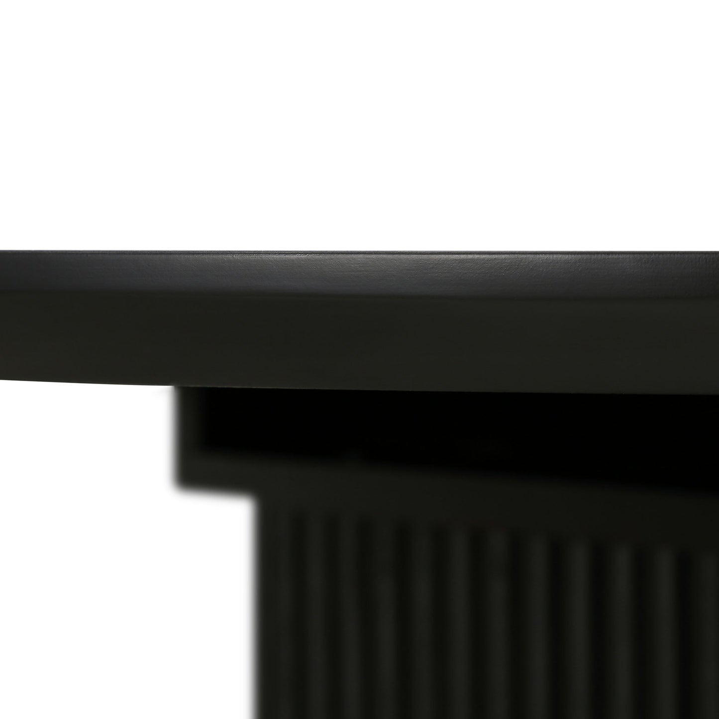 Table à manger ovale extensible Maru 6 à 8 places avec piédestal en chêne, noire