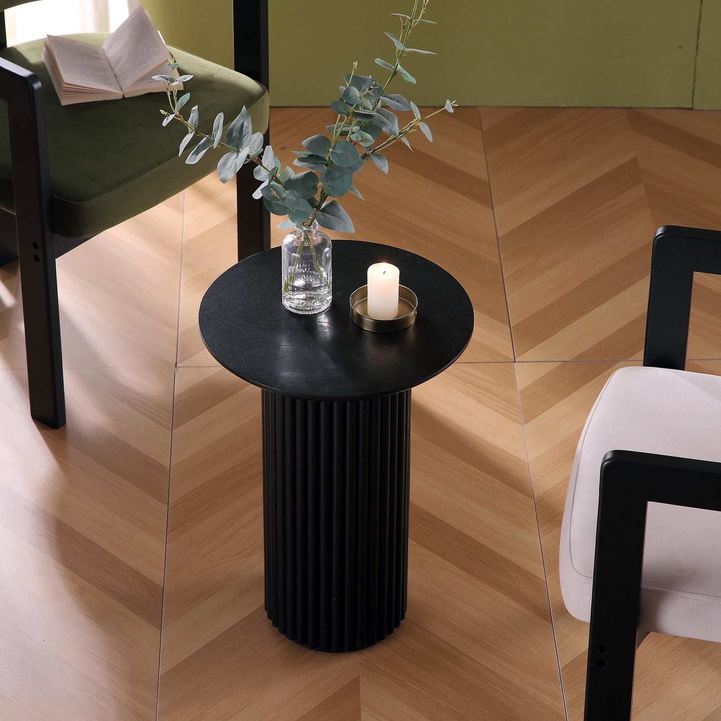 Table d'appoint ronde en chêne Maru, noire