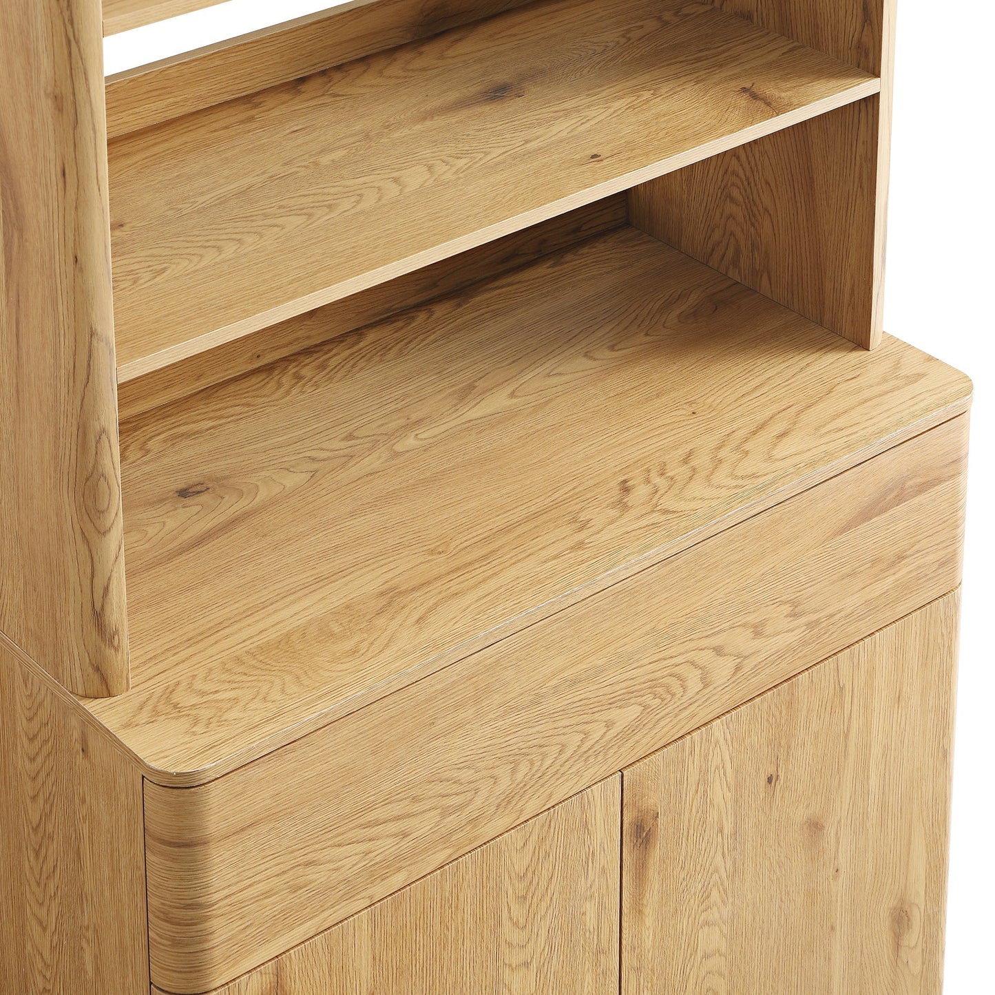 Commode à bords incurvés Agnes, naturelle