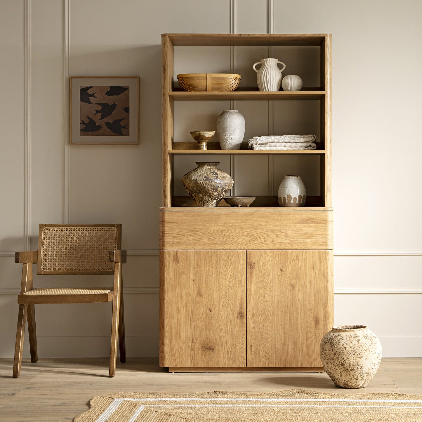 Commode à bords incurvés Agnes, naturelle