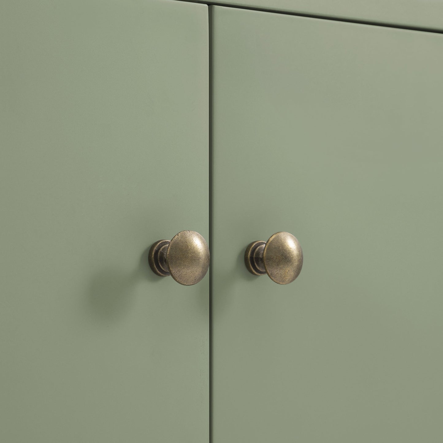 Buffet Henley à bords festonnés, 140 cm de large, vert sauge