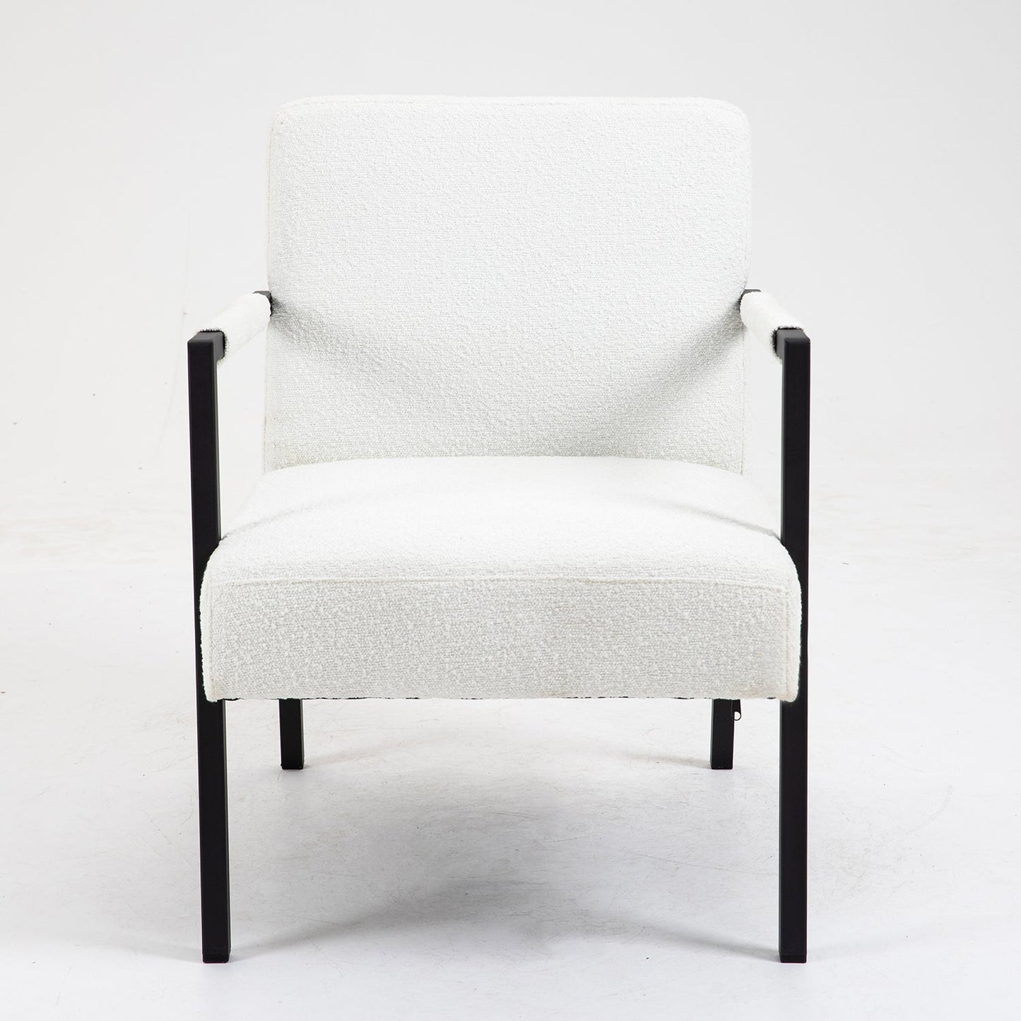 Chaise d'appoint Hatton avec cadre en acier et boucle (blanche)