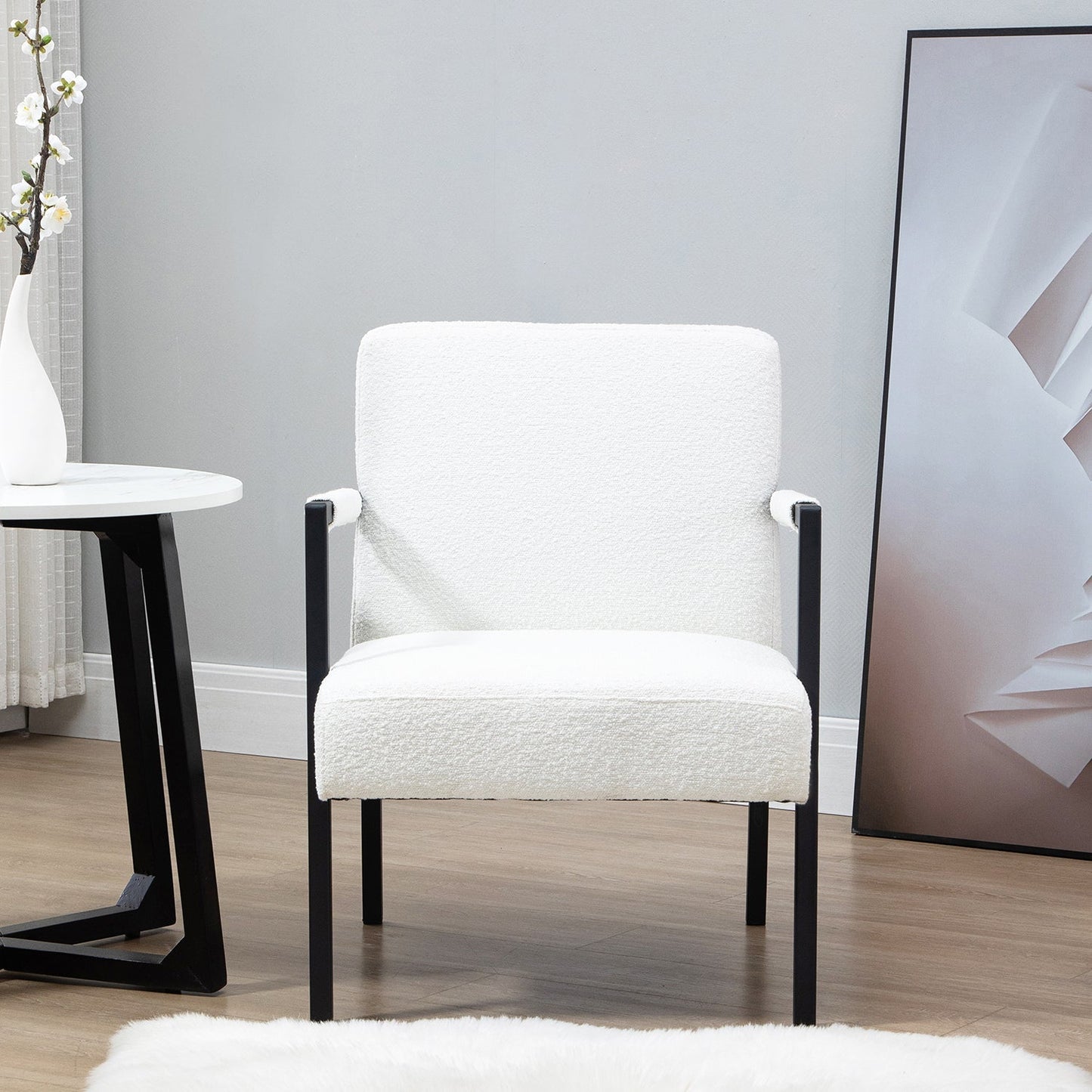 Chaise d'appoint Hatton avec cadre en acier et boucle (blanche)