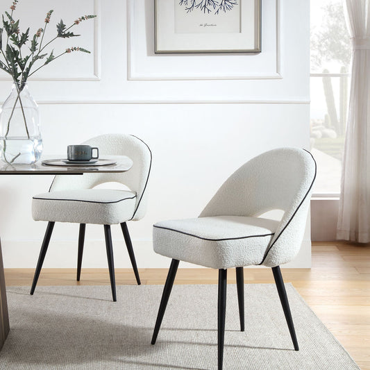 Ensemble de 2 chaises de salle à manger Oakley blanches rembourrées avec passepoil