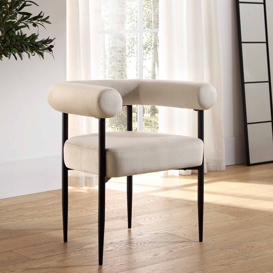 Chaise de salle à manger Fulbourn en velours champagne avec pieds noirs