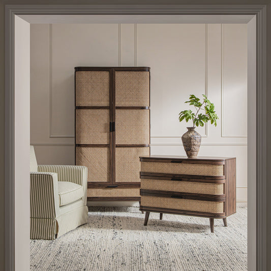 Armoire double courbée en rotin Izzy, noyer