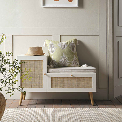 Banc de rangement en rotin tressé Frances avec coussin, blanc