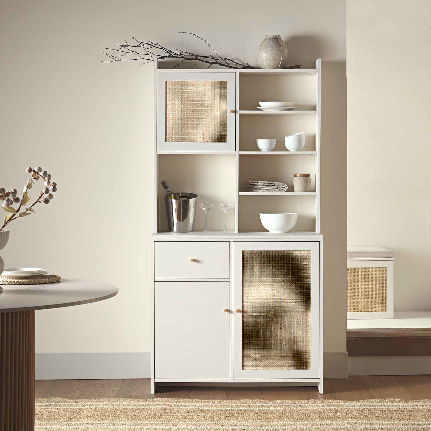 Armoire de rangement en rotin tressé Frances, blanche