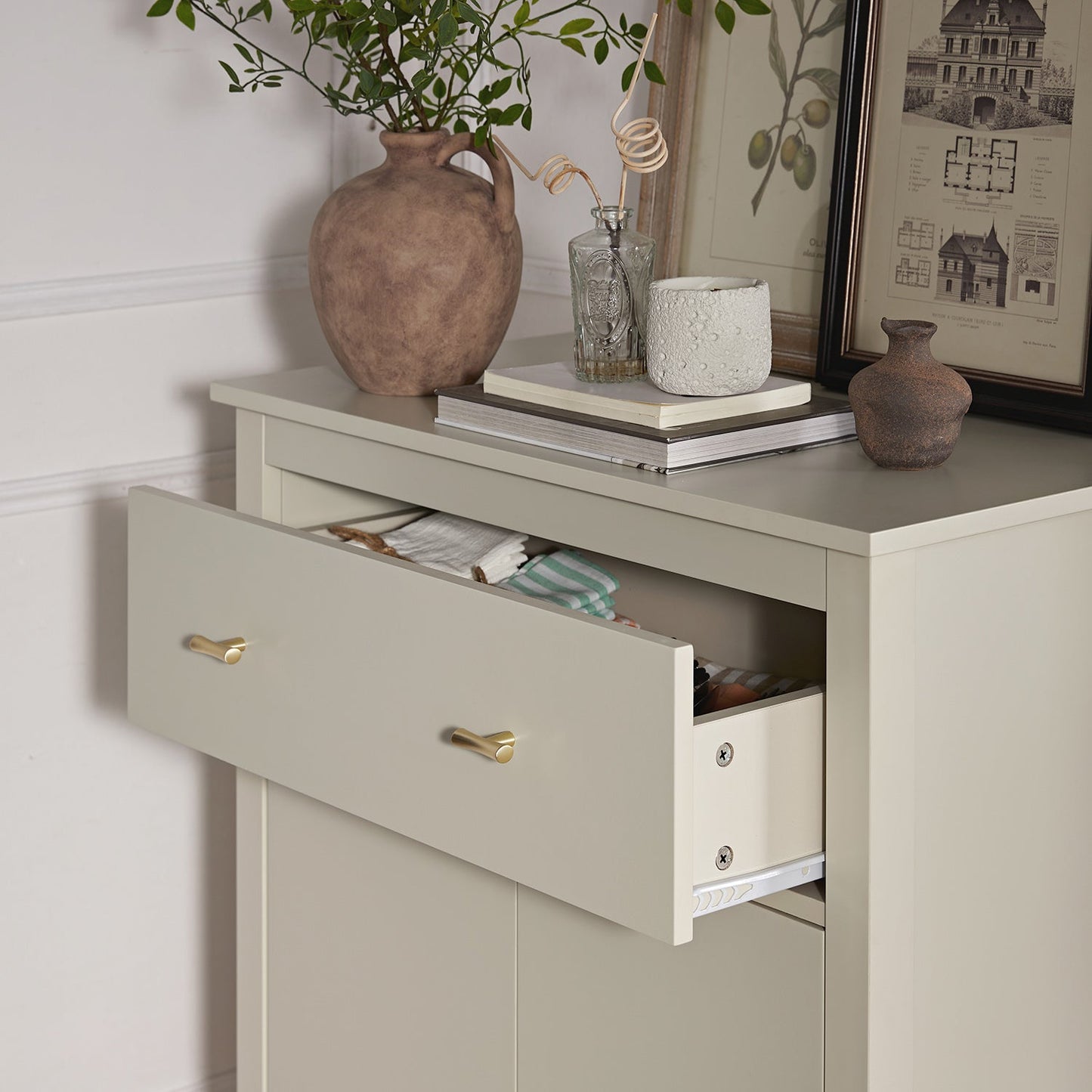 Petit buffet Oakham avec tiroir, blanc ombré