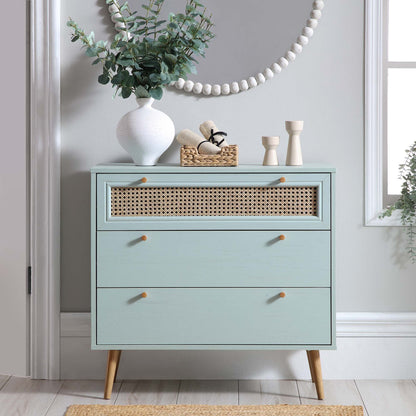 Commode 3 tiroirs en rotin tressé Anya couleur menthe