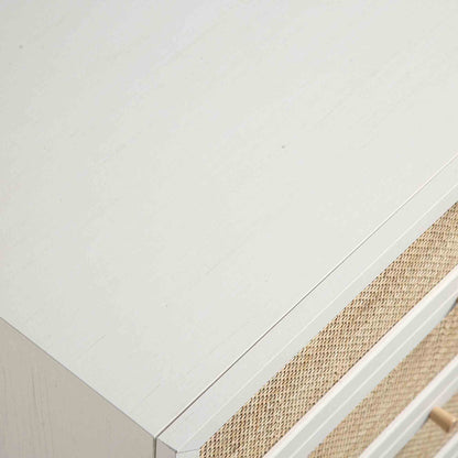 Commode haute à 4 tiroirs en rotin tressé Frances, blanche