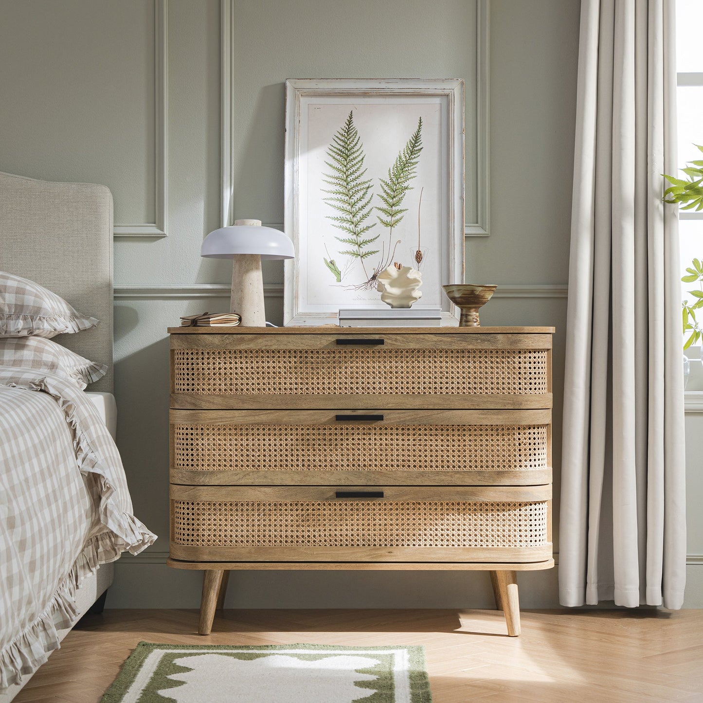 Commode 3 tiroirs Izzy en rotin courbé, naturel