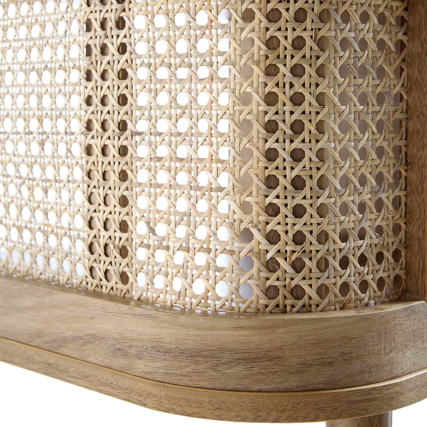 Table basse courbée en rotin Izzy, naturel