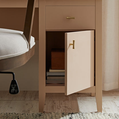 Bureau Oakham, rose nude