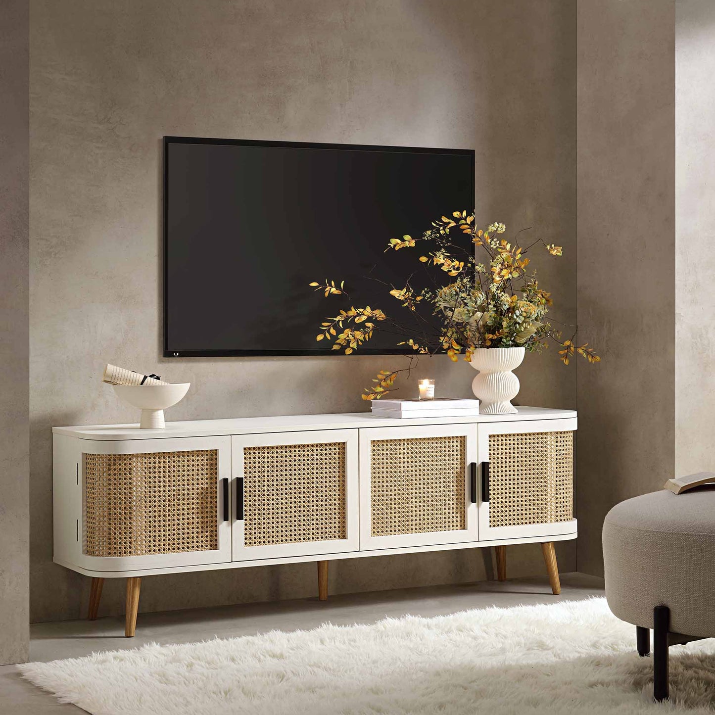Meuble TV Izzy Curved Rattan 63" large, blanc