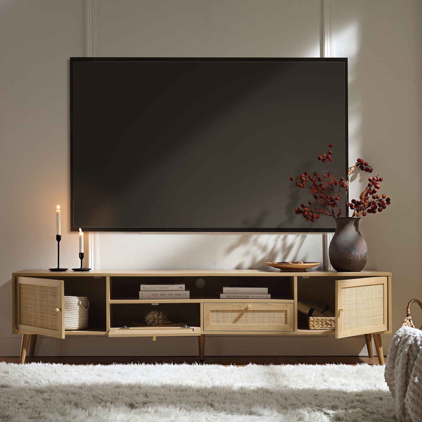 Meuble TV Frances en rotin tressé de 79 po de large, naturel
