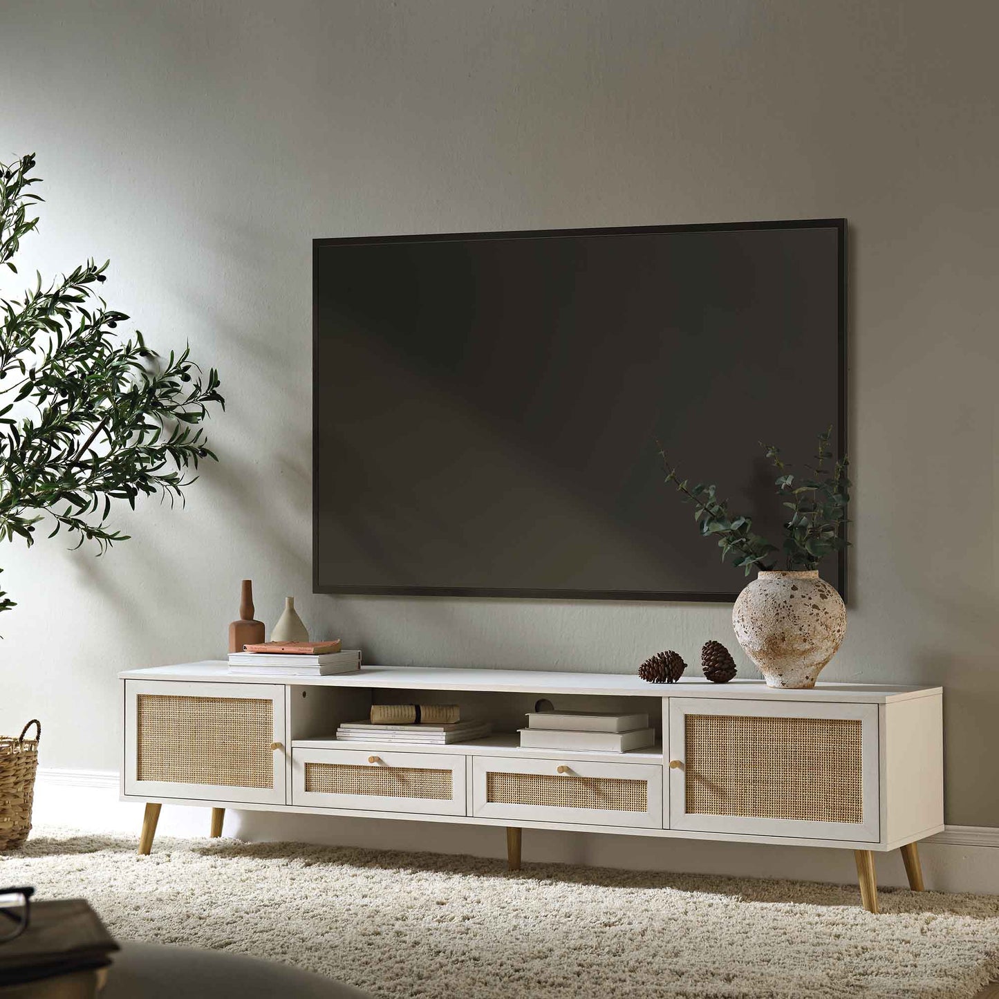 Meuble TV Frances en rotin tressé, 79 po de large, blanc