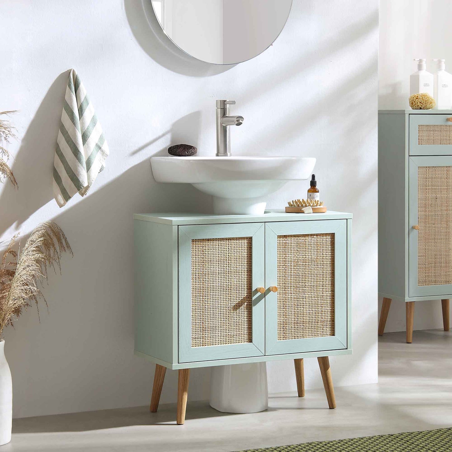 Meuble sous-évier de salle de bain 2 portes en rotin tressé Frances, vert menthe
