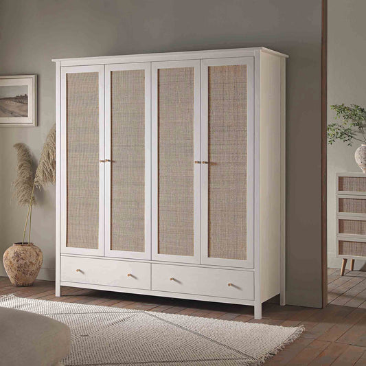 Armoire en rotin Frances à 4 portes et 2 tiroirs, blanche