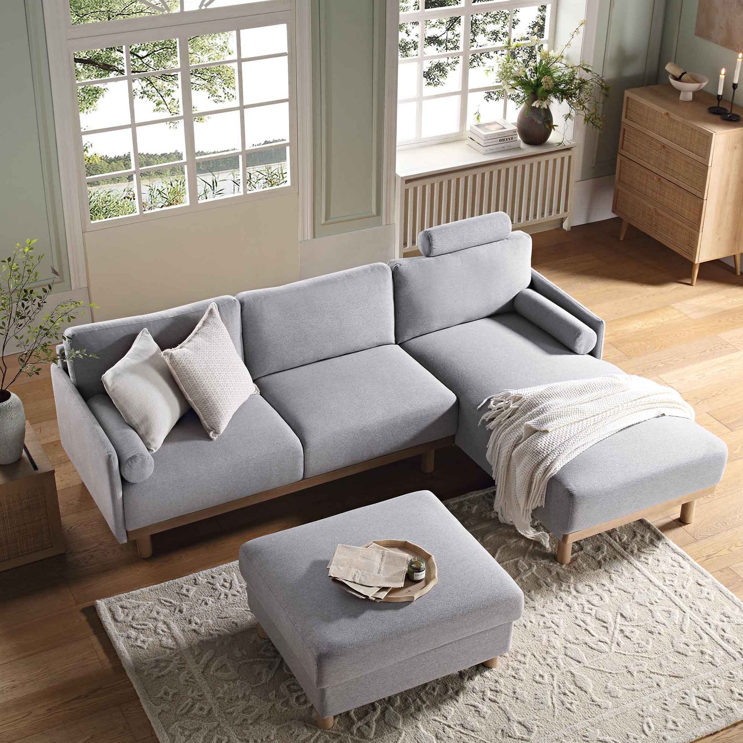 Canapé 3 places en tissu gris chiné, grand canapé méridienne orienté à droite