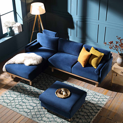 Canapé en velours bleu marine Timber, grand canapé méridienne 3 places orienté à gauche