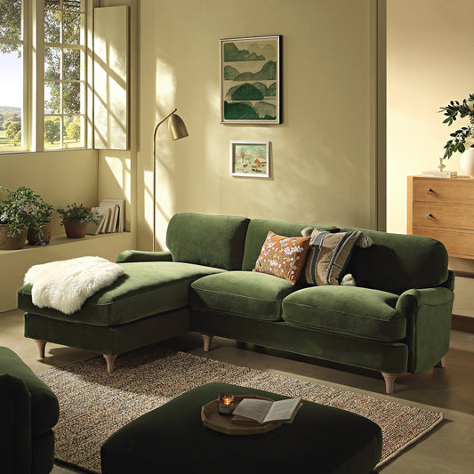 Canapé en velours vert Daphnis Fern, Grande Chaise Longue orientée à gauche