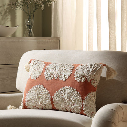 Aubrey Collection Coussin à appliqué à motif Suzani