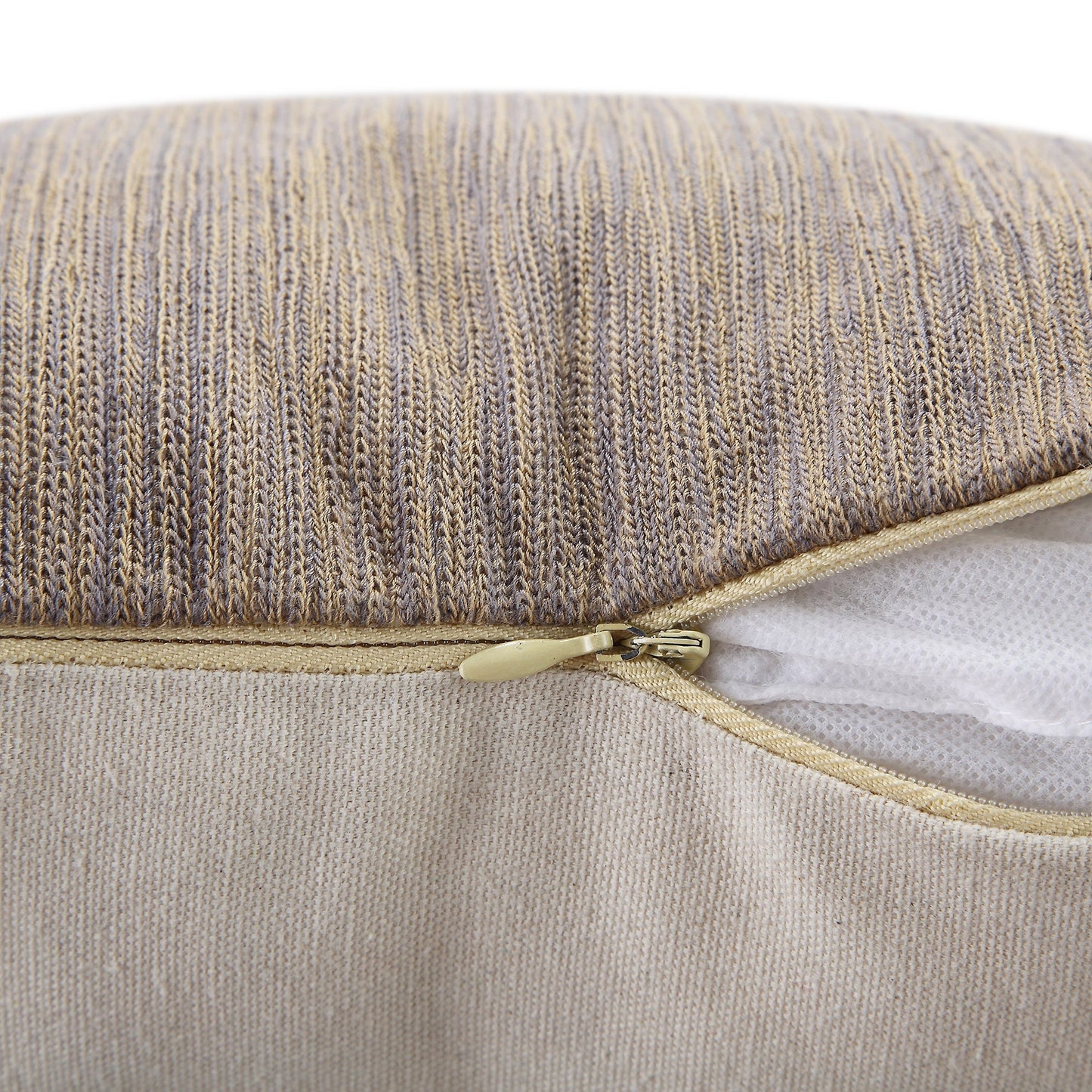 Coussin en velours chenille à point de chaînette de la collection Bronte