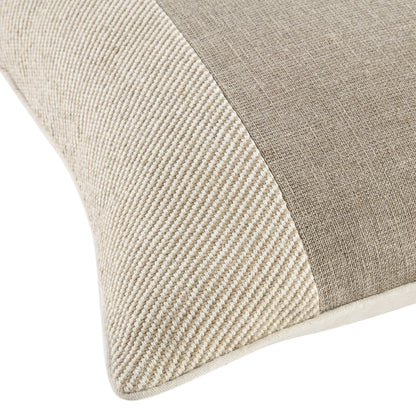 Coussin patchwork en coton de la collection Bronte