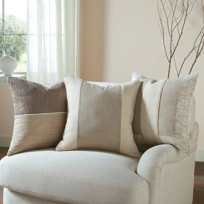 Coussin patchwork en coton de la collection Bronte