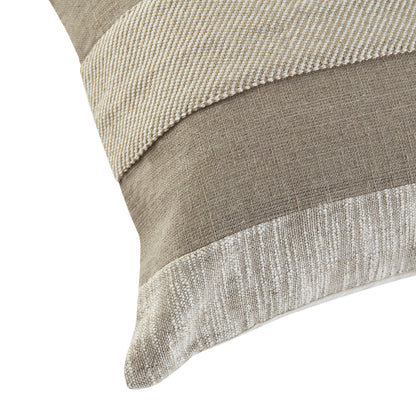 Coussin patchwork en soie flammée de la collection Bronte