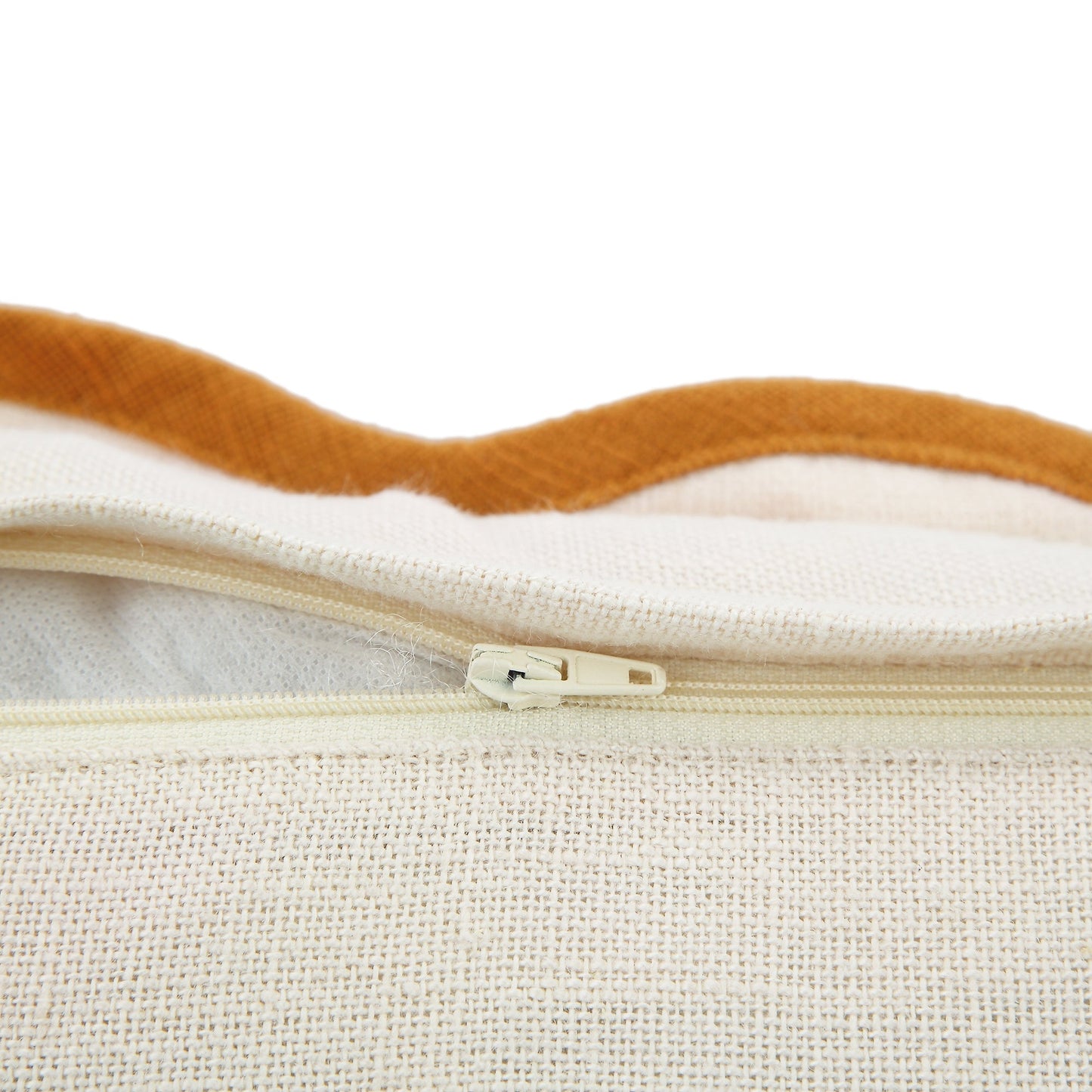 Coussin rectangulaire festonné Evie Linen Butterscotch