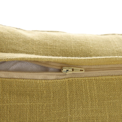 Coussin jaune maïs brodé et perlé à la main
